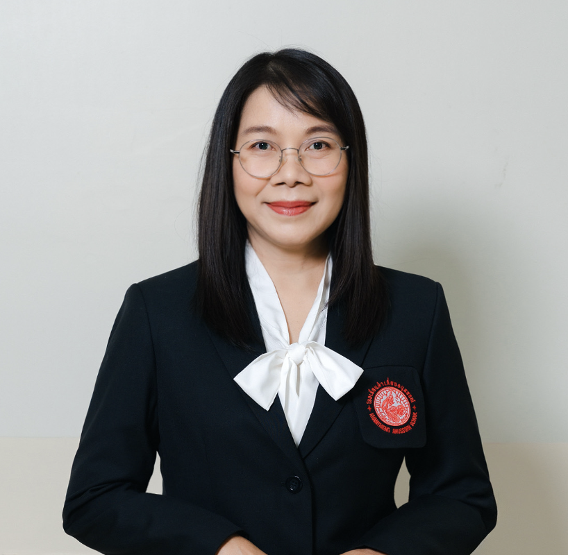ธนพร แสงปราช